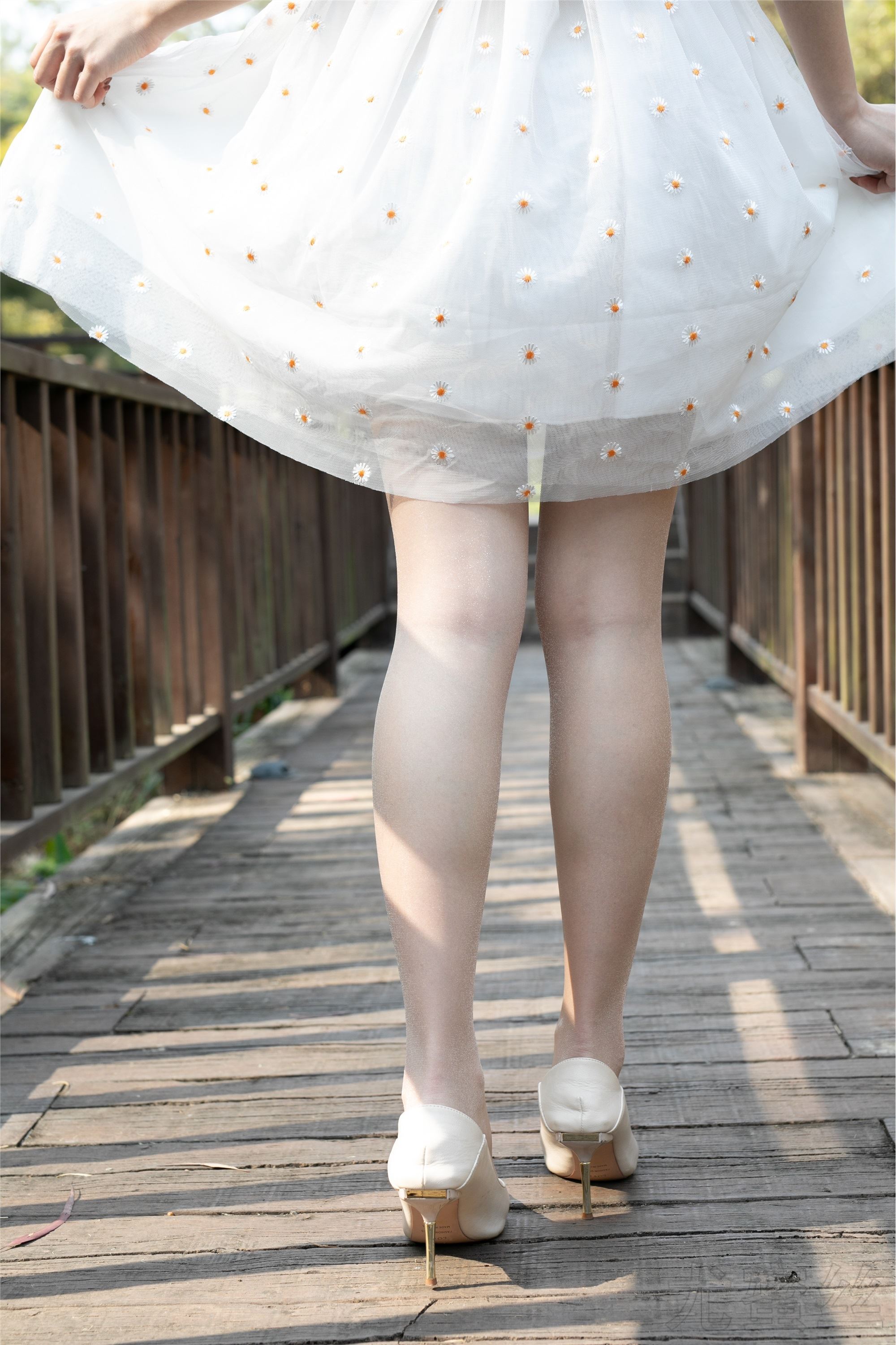 尤蜜丝 穿搭写真 NO.046